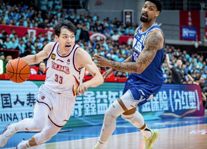2025世界俱乐部杯赛程-猛龙零封对手詹纳里三双表现稳定